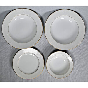 Set of (4) Mixed Vintage 1950s Sango 3772 Gold Trim Hacienda Bowls Plates